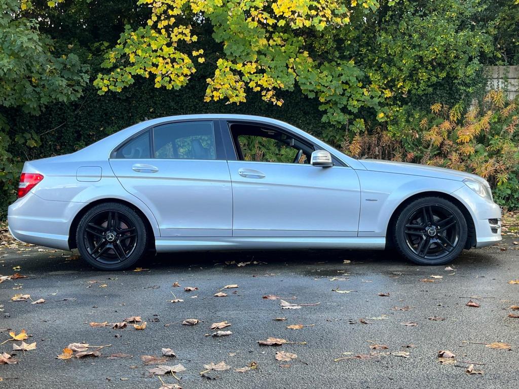 MERCEDES C220D 2.1
