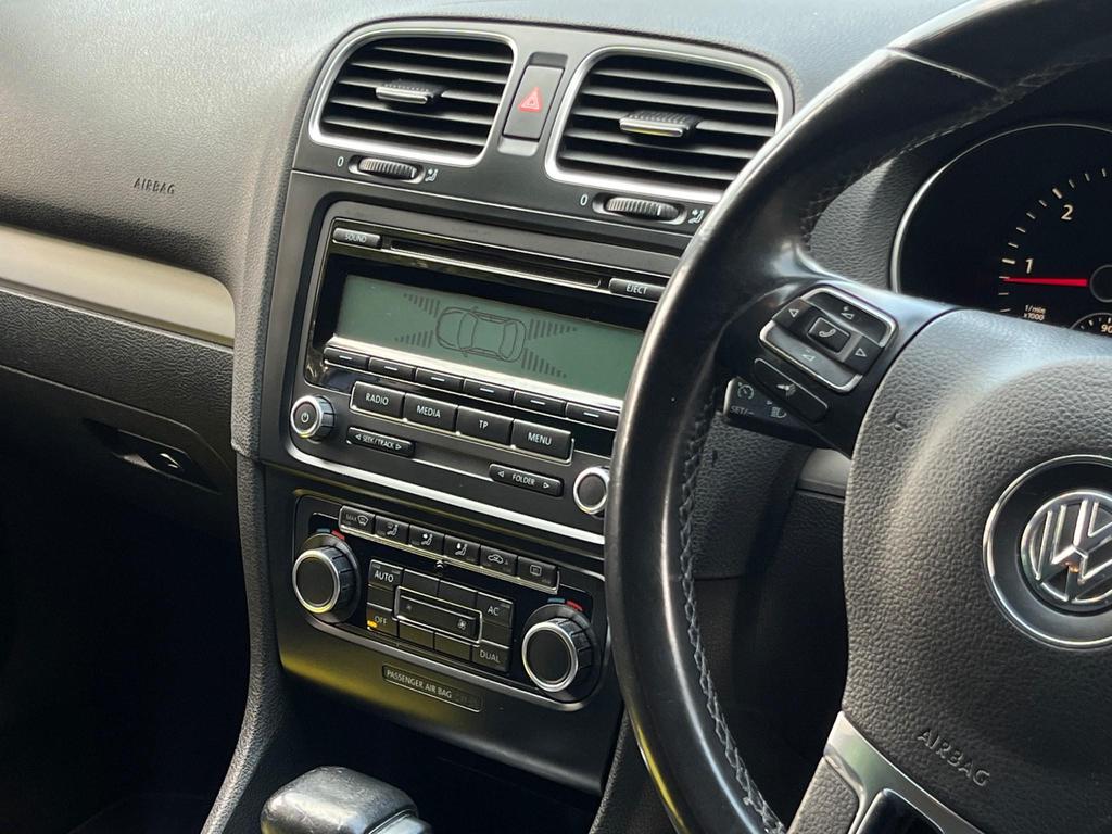 VOLKSWAGEN GOLF 2.0 TDI GT DSG