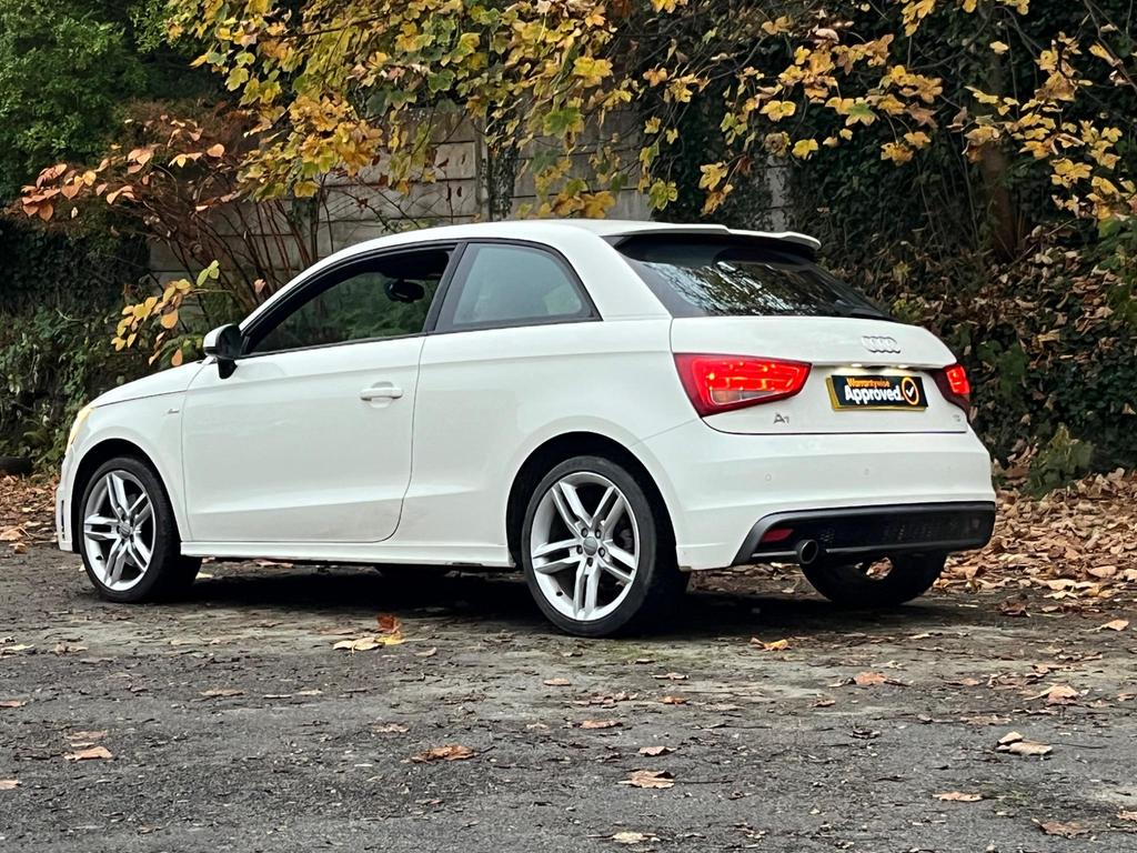 AUDI A1 1.6