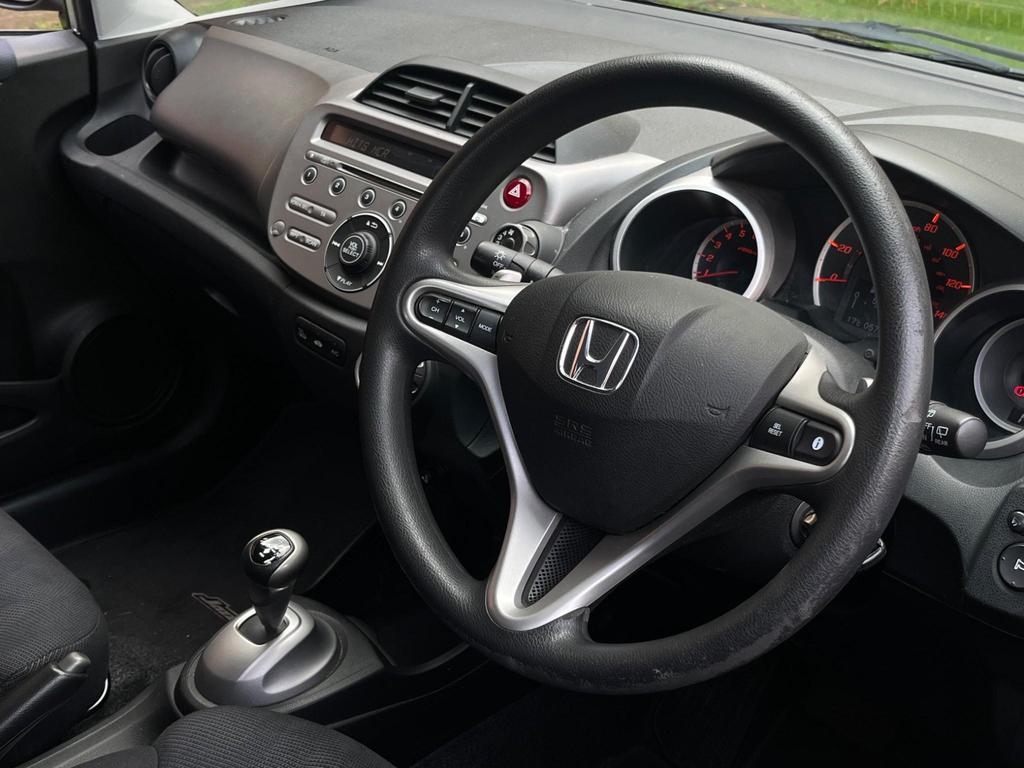 HONDA JAZZ 1.4
