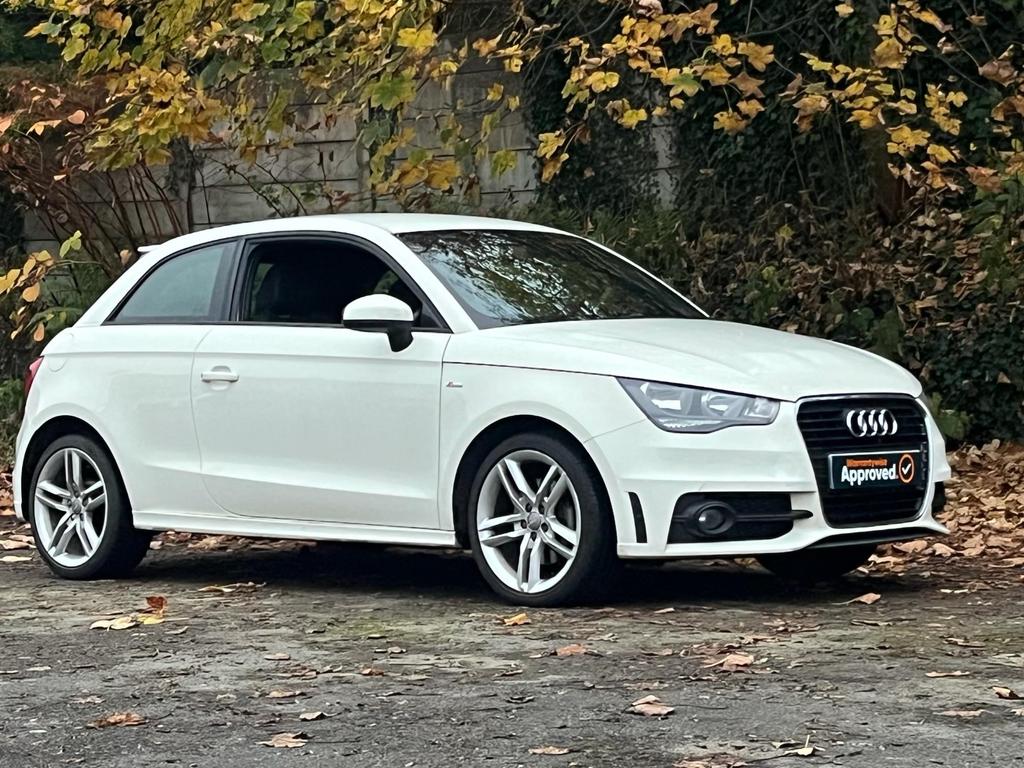 AUDI A1 1.6
