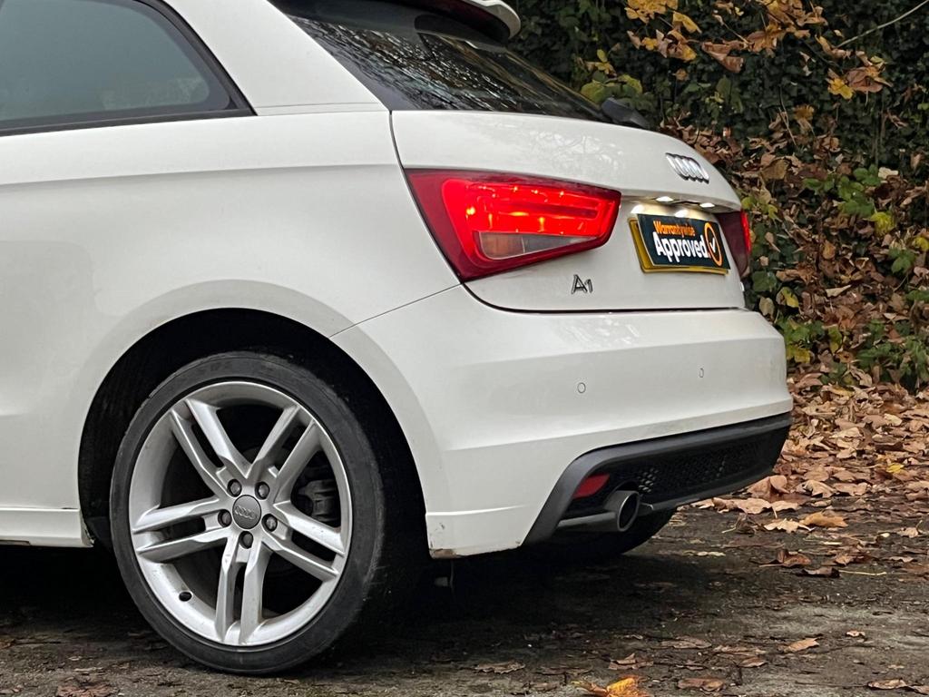 AUDI A1 1.6