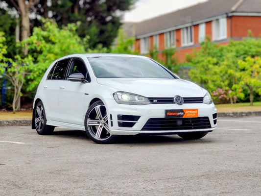 VOLKSWAGEN GOLF R