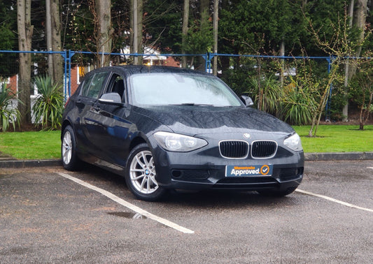 BMW 1 SERIES