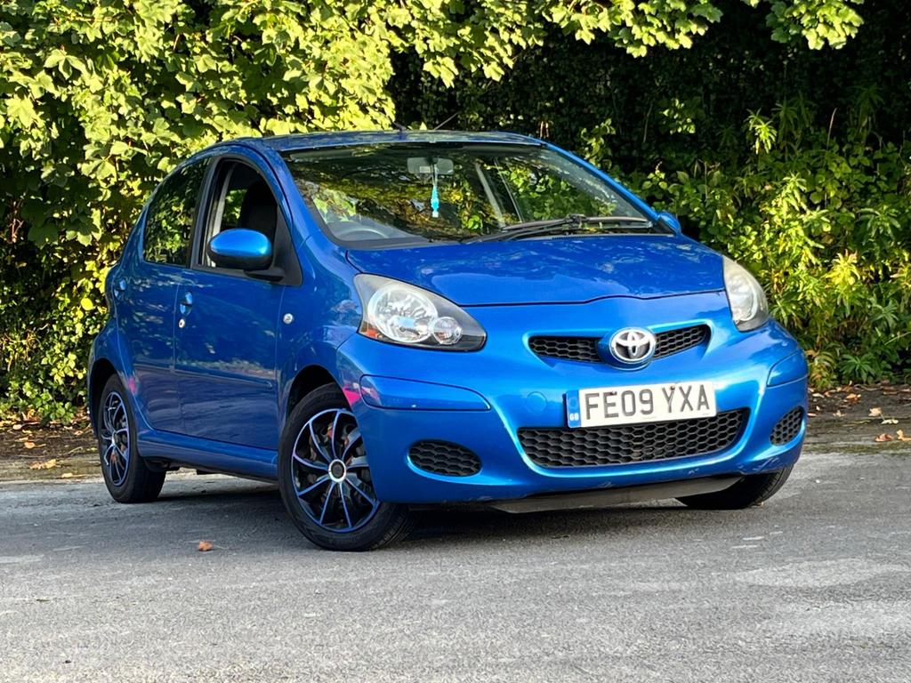 TOYOTA AYGO 1.0 VVT-I BLUE