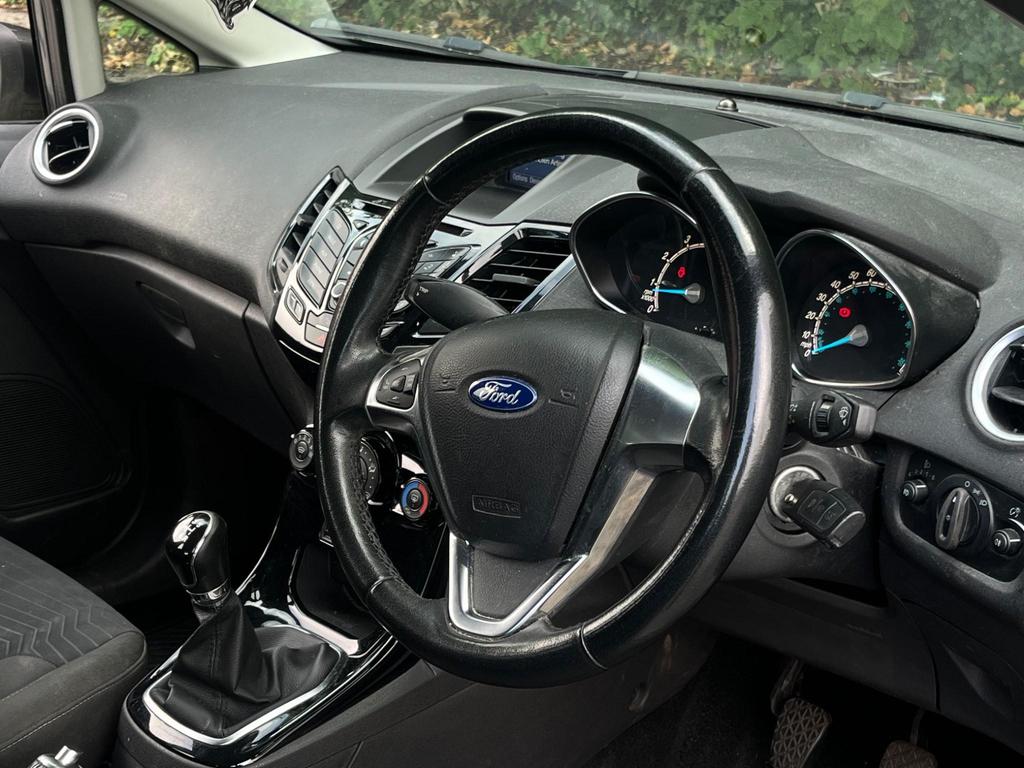 FORD FIESTA 1.25 ZETEC
